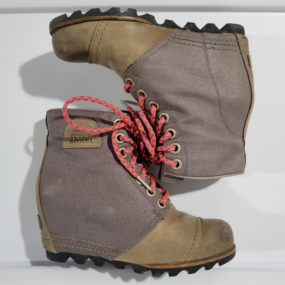 Sorel Original Wedge Boot in Canvas & Spark Vtg 2016 W7 - Picture 3 of 9